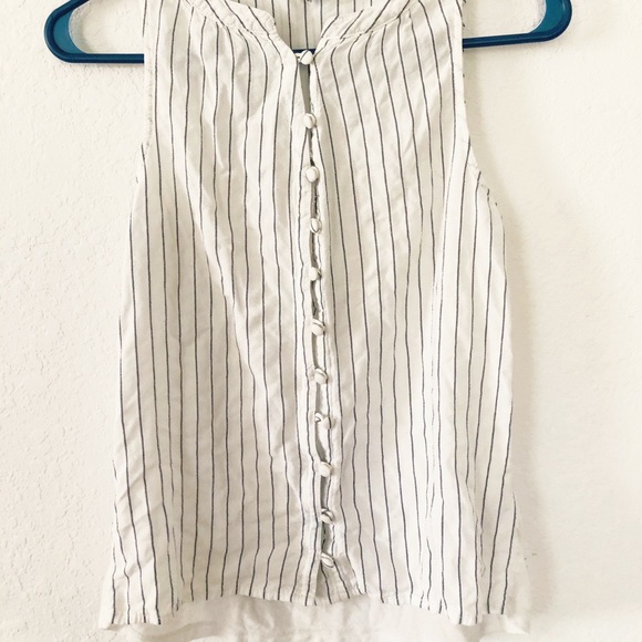 Striped Button-down - Office/Work Wear - Picture 6 of 6